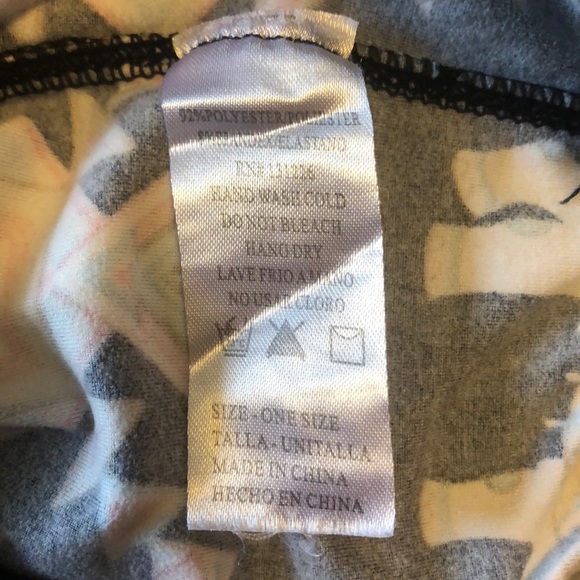 Elephant tribal leggings - Picture 3 of 3